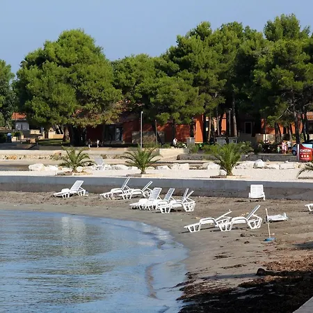 Apartman With A Parking Space - 7125 *