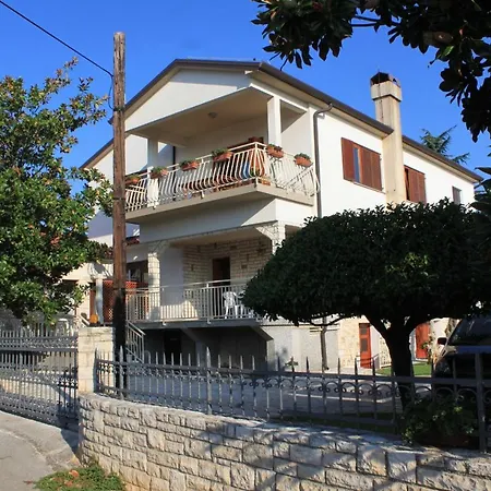 With A Parking Space - 7125 Apartman Umag