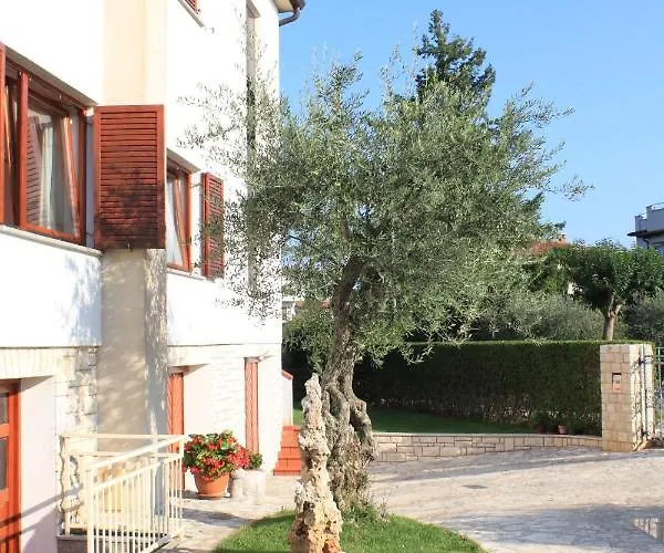 Appartement With A Parking Space - 7125