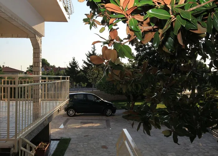 With A Parking Space - 7125 Daire Umag