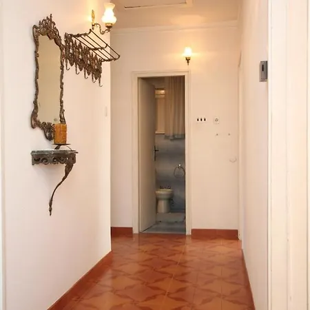 Apartment With A Parking Space - 7125 *